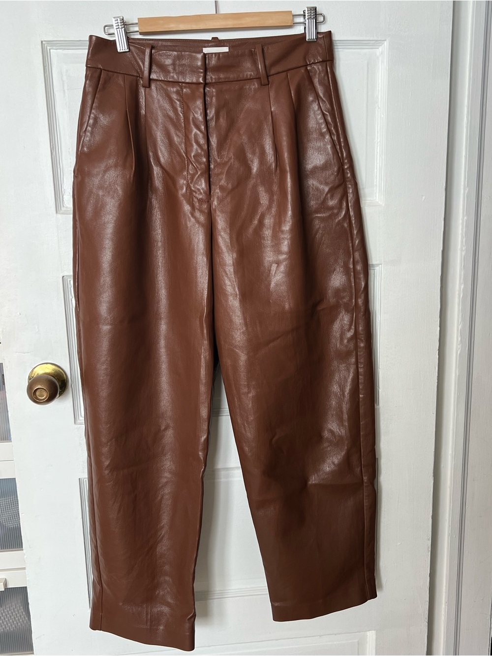 Women’s Wilfred Vegan Leather Carrot Pant